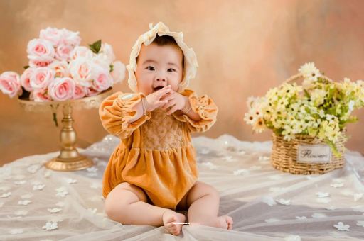 长沙宝宝前额突出正常吗